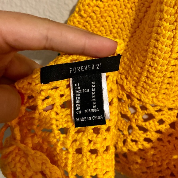 Knit Crop Top | Yellow Crop | Yellow | Medium - Picture 3 of 3